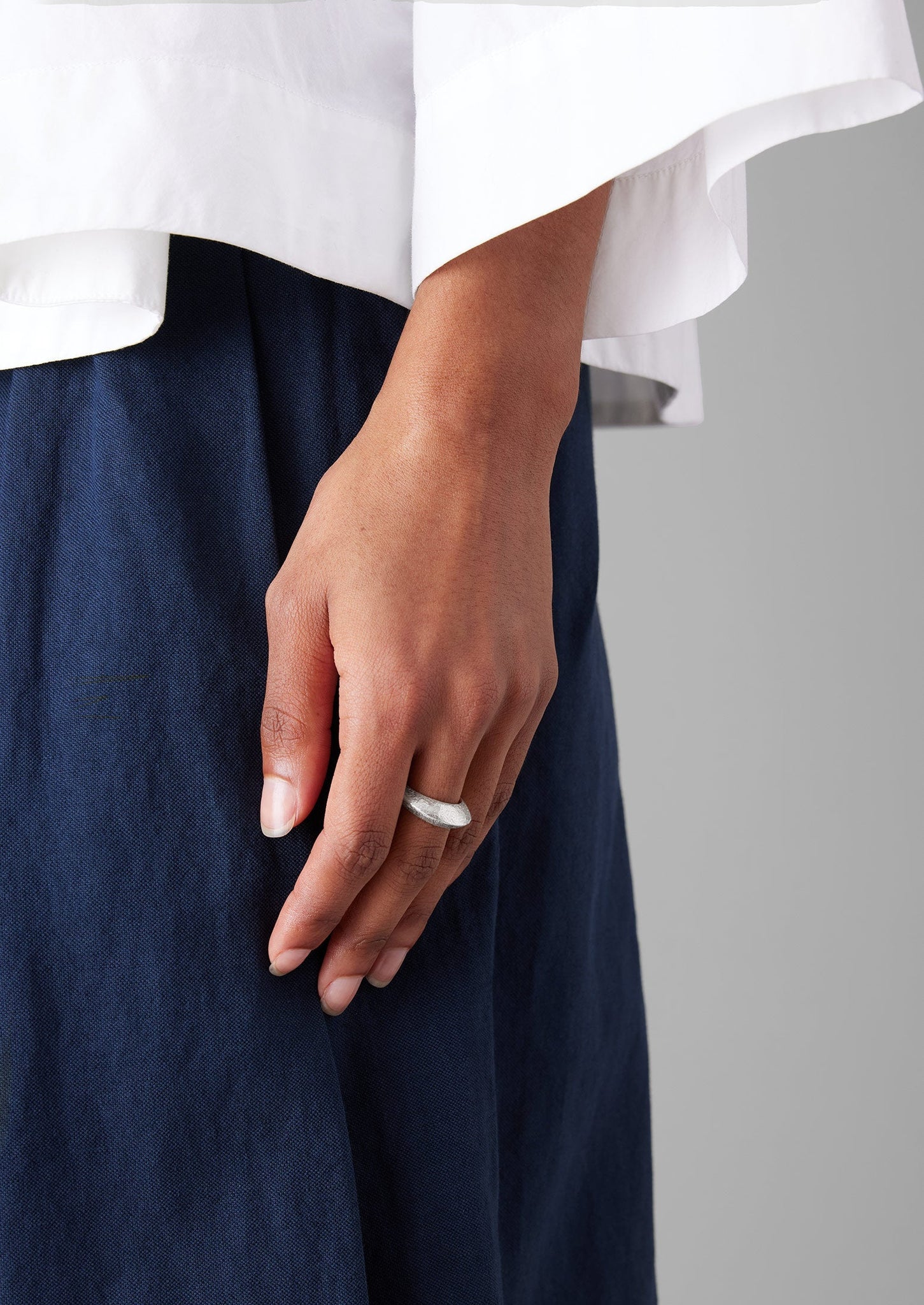 Sally Lacock Silver Sculpted Ridge Ring | Silver