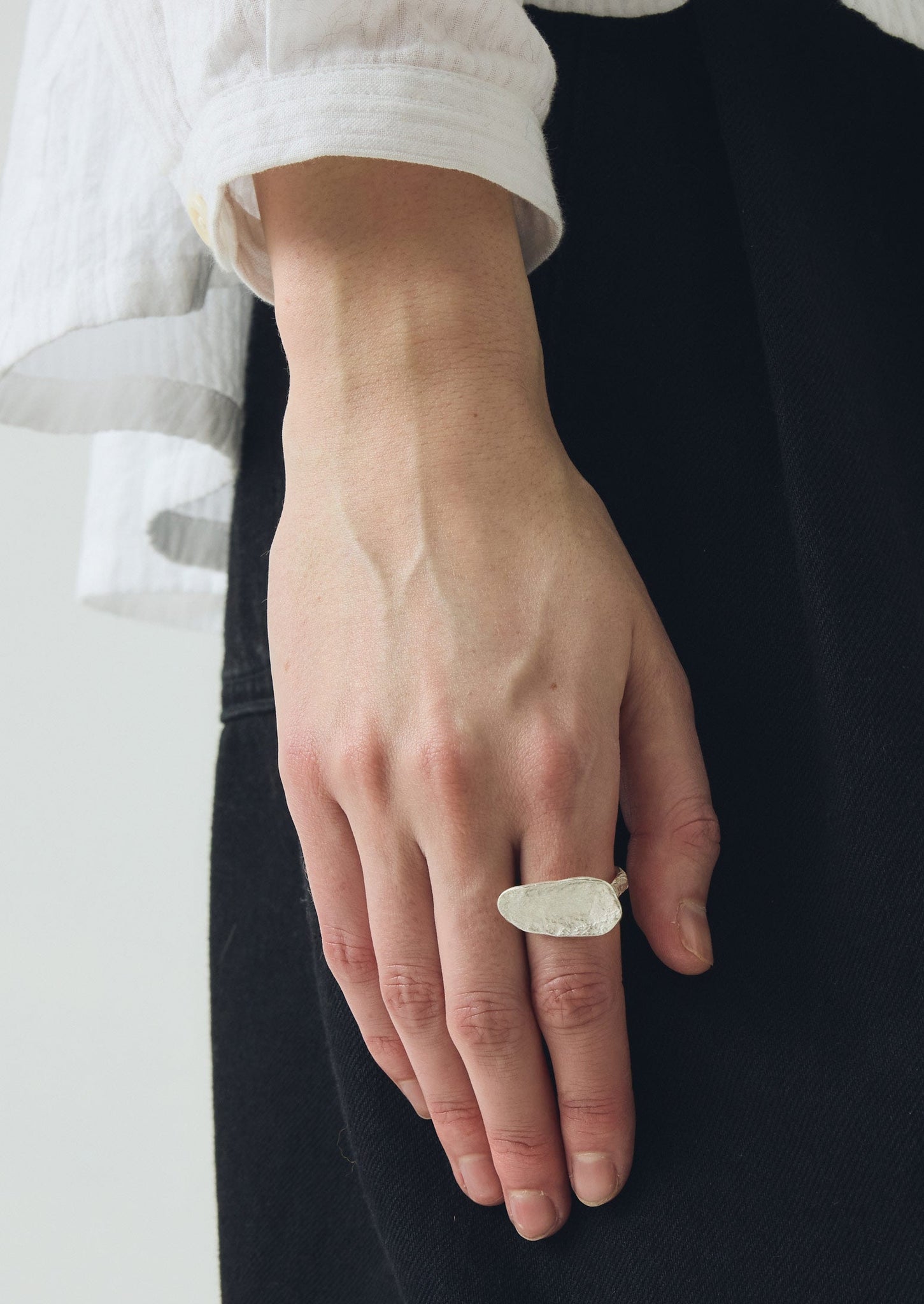 Emily Nixon Quoit Silver Ring | Silver