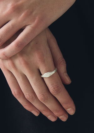 Emily Nixon Silver Stone Signet Ring | Silver
