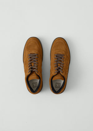 Veja V-90 Trainers | Cognac