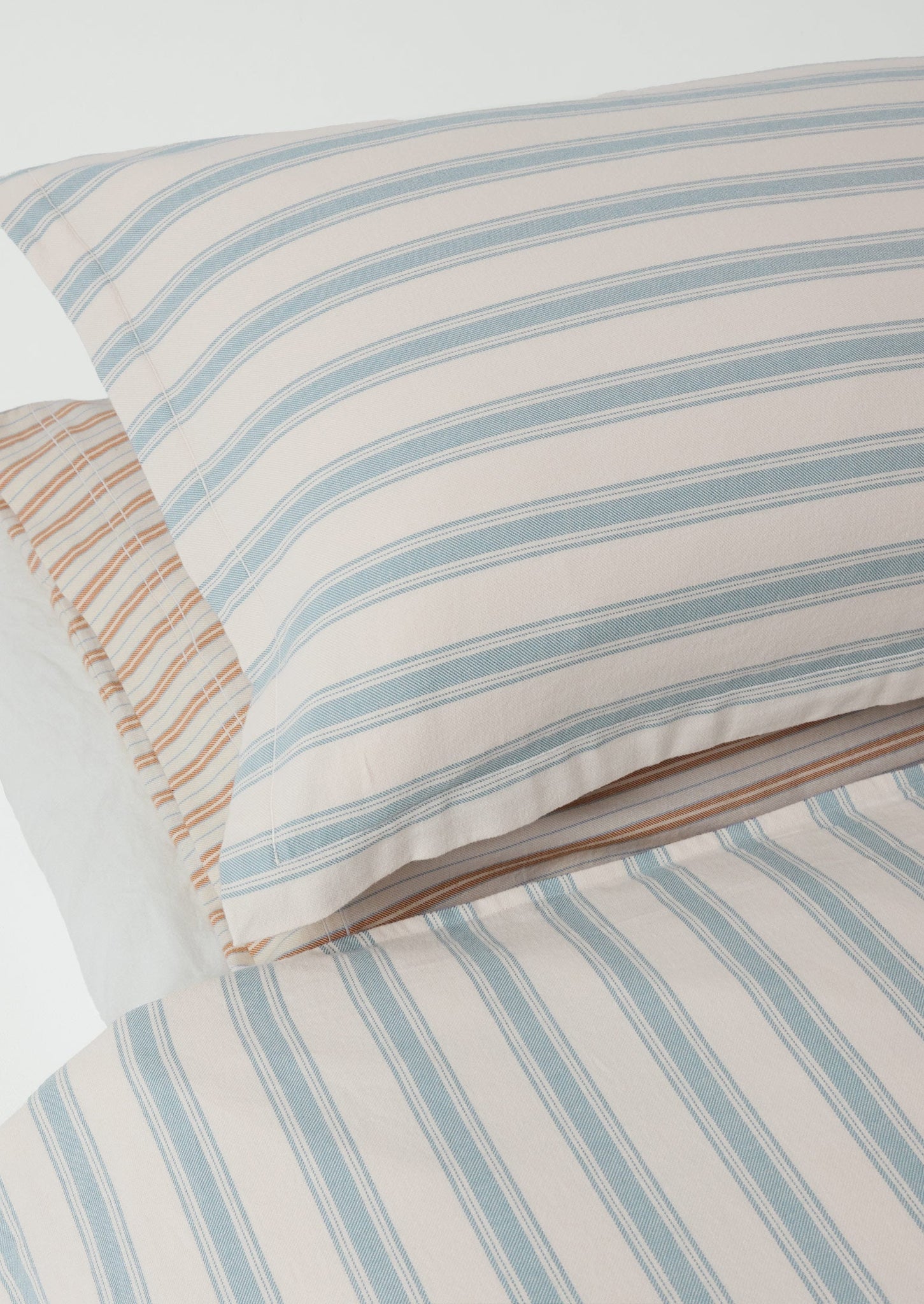 Fjord Flannel Stripe Cotton Oxford Pillowcase Set | Washed Blue/Ecru