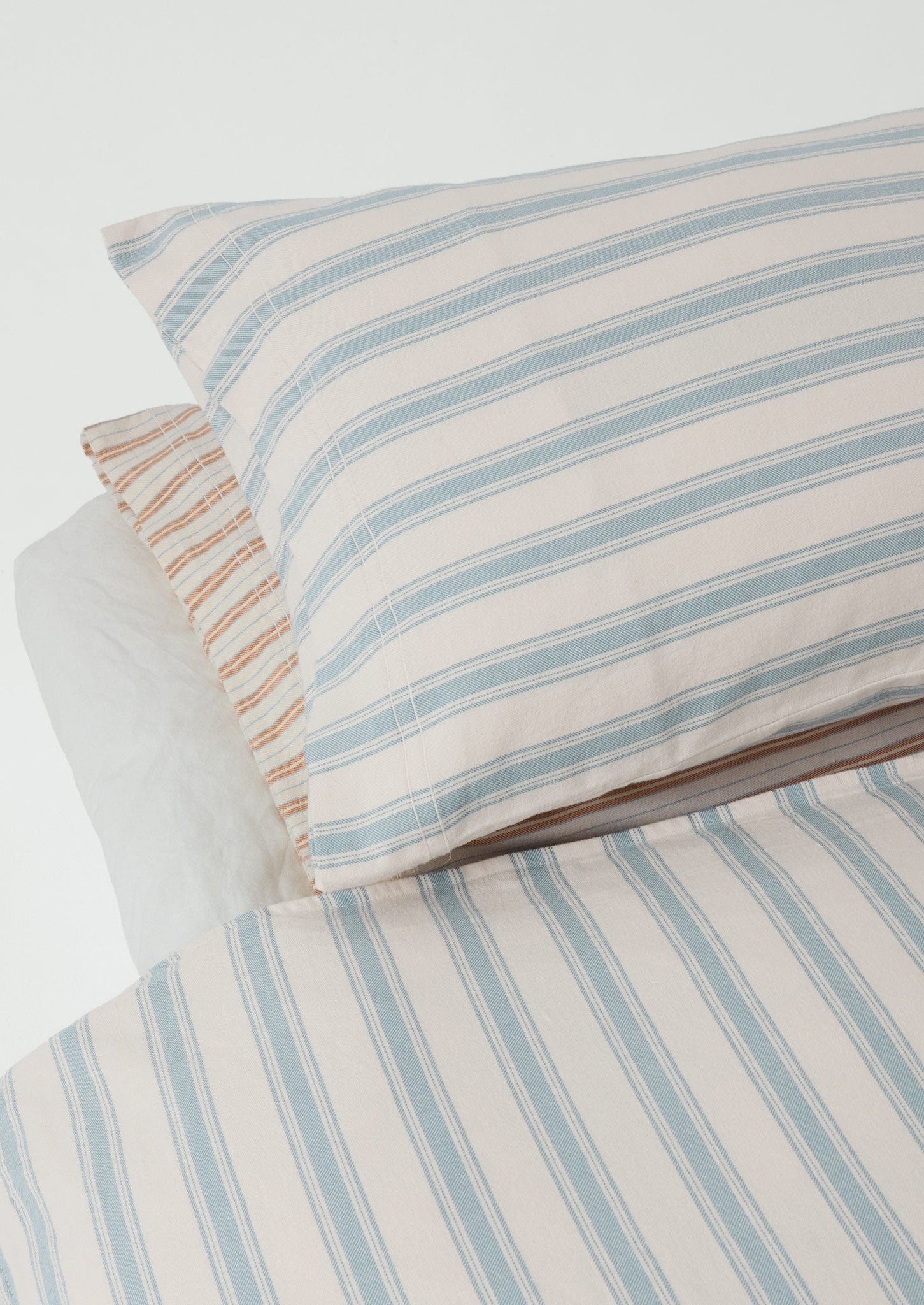 Fjord Flannel Stripe Cotton Pillowcase Set | Washed Blue/Ecru