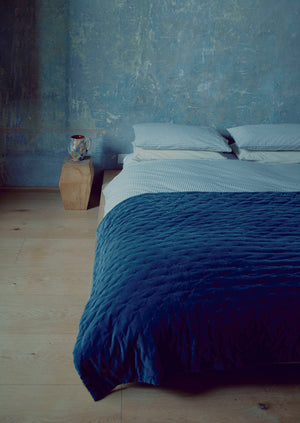 Contrast Colour Organic Velvet Quilt | Slate/Lichen