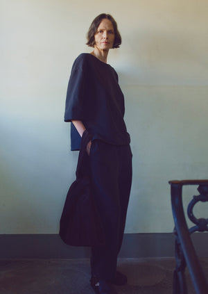 Square Cut Loopback Jersey Tee | Black Pepper