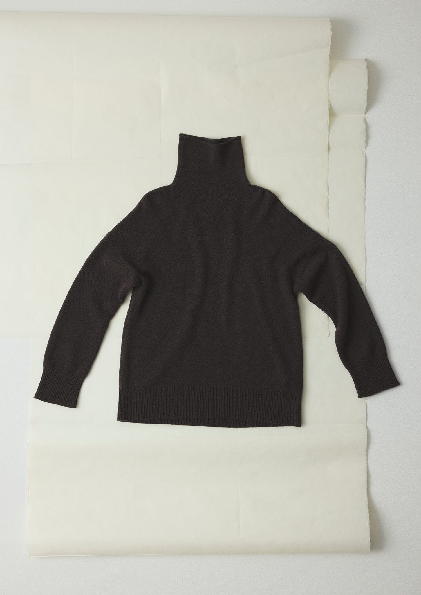 Roll Neck Wool Cashmere Sweater | Brown Umber