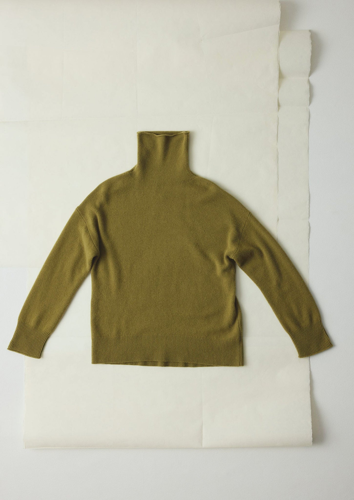 Roll Neck Wool Cashmere Sweater | Pear