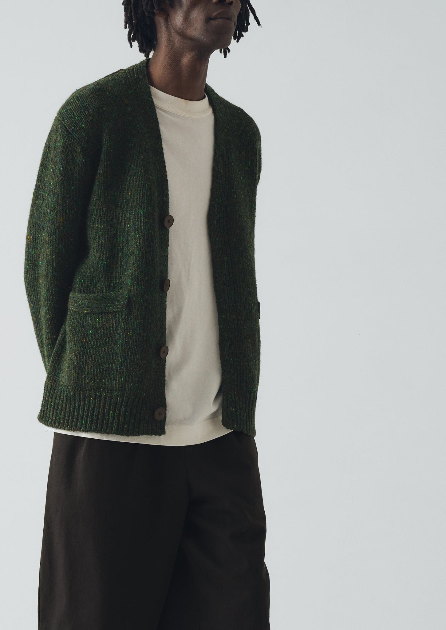 Donegal Wool V-Neck Cardigan | Forest
