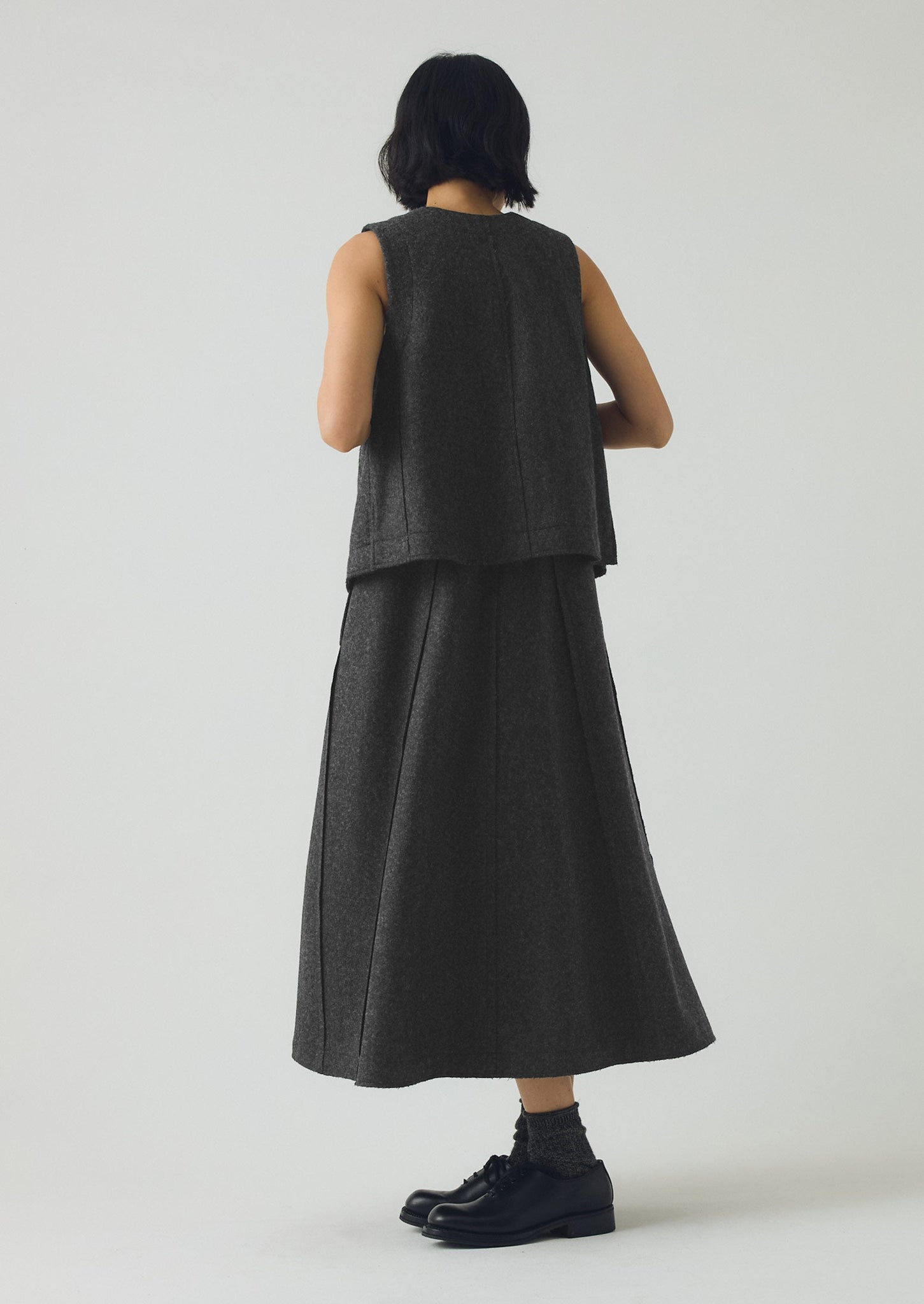 Boiled Wool Twill Lapped Seam Dress | Charcoal